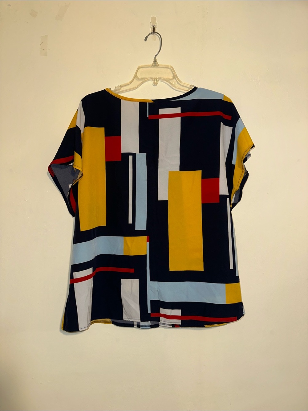 Geometric Pattern blouse - Picture 2 of 4